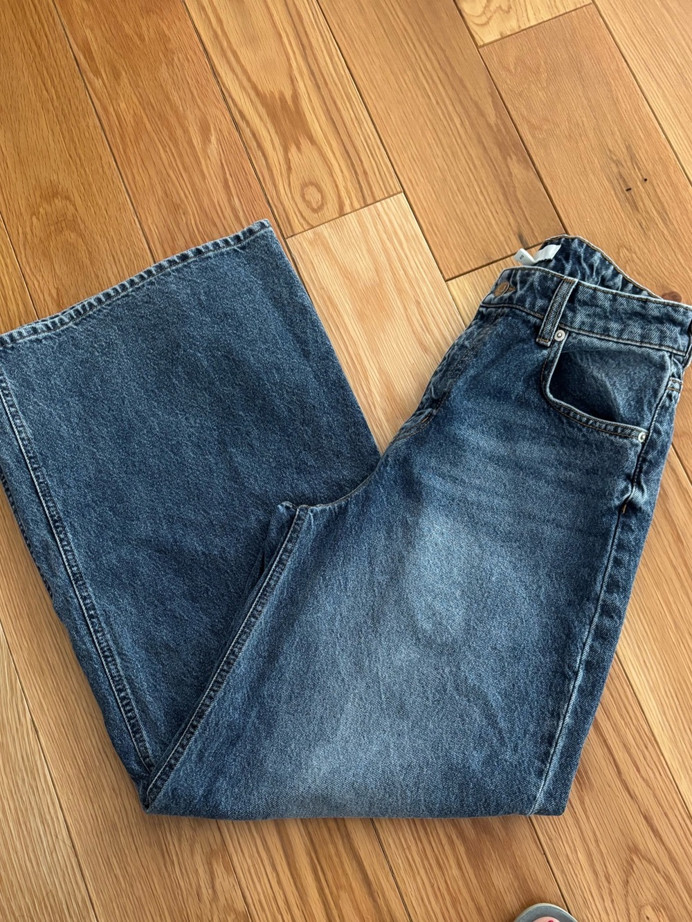 H&M High Waist Extra Wide Leg Jeans Size 8 - Picture 2 of 9